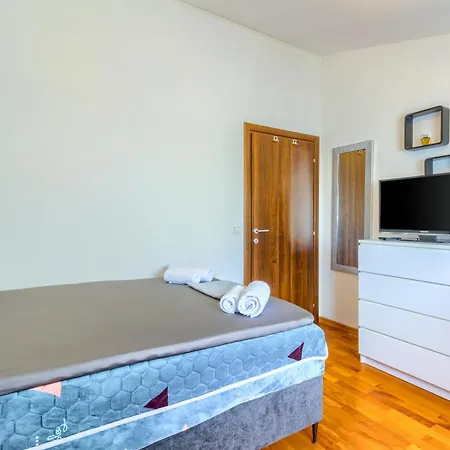 Apartments Zara Ζαντάρ