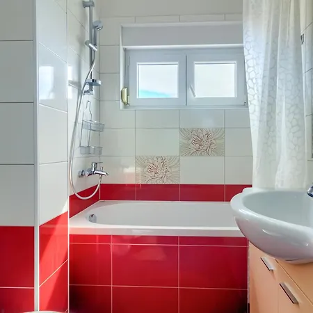 Apartments Zara Apartman *